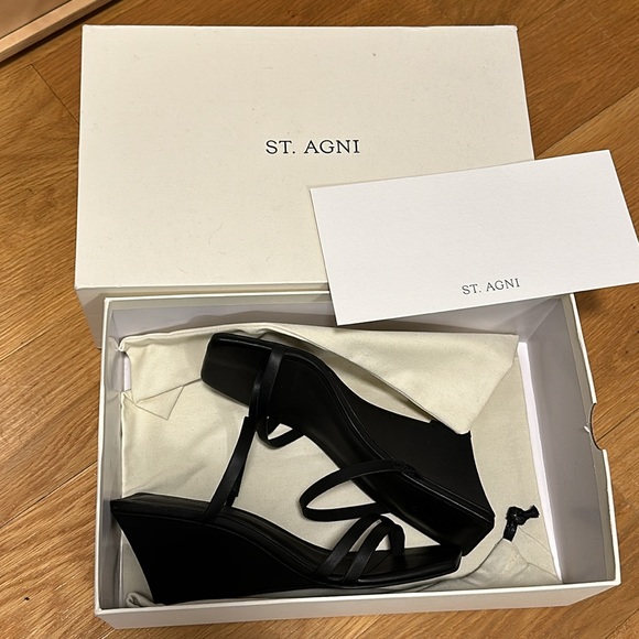 New in Box - St. Agni Minimal Wedge Heel 36 - Picture 3 of 10